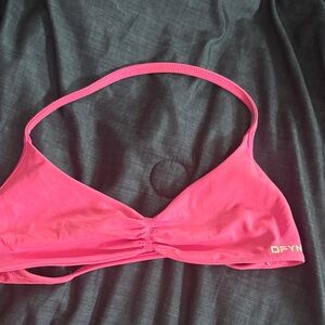 Pink DFYNE sports bra
